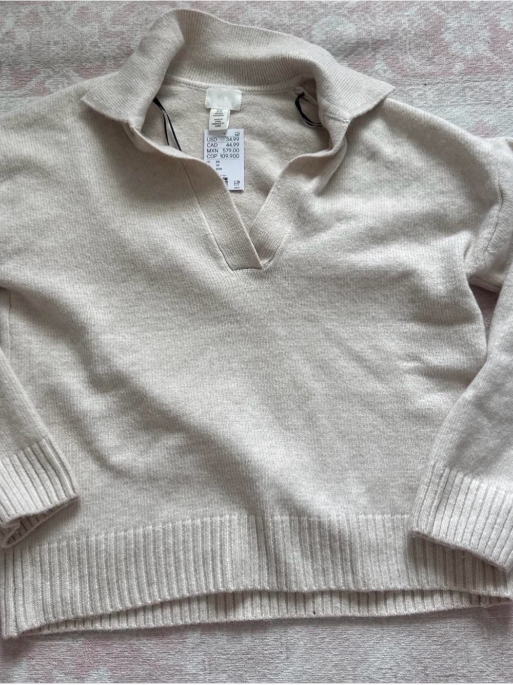 H&M Cream V‑Neck Collared Sweater